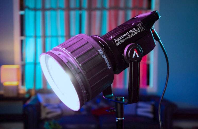 Noleggio Aputure LS C120DII