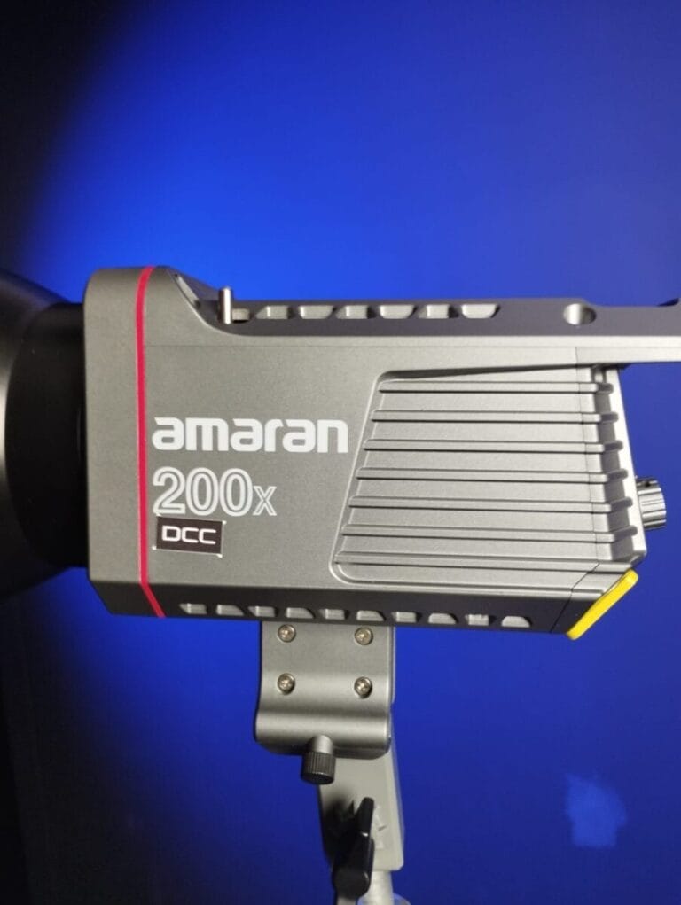Aputure Amaran 200x