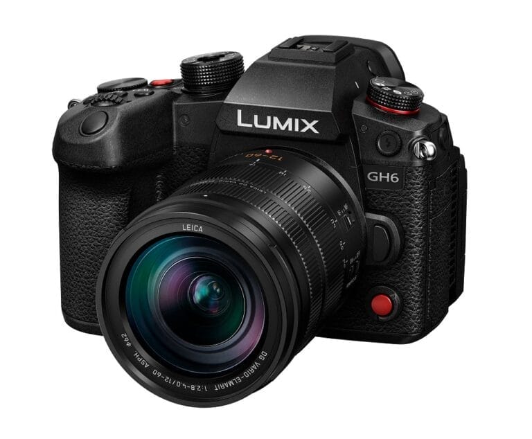 Panasonic GH6 con 12-60mm f/2.8-4 Lens KIT